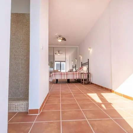 Very Private 4 Bedroom Acebo With Electrically Heated Pool Villa *