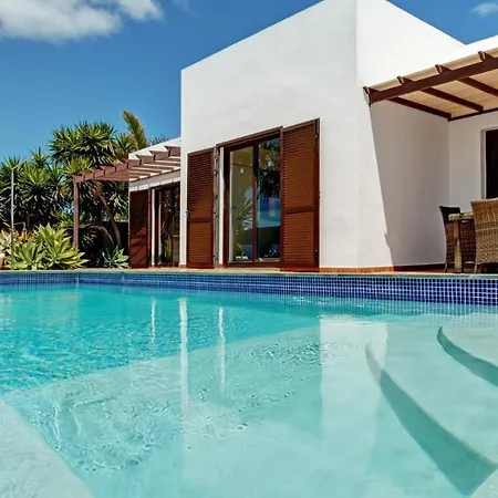 Villa Very Private 4 Bedroom Acebo With Electrically Heated Pool Playa Blanca (Lanzarote)